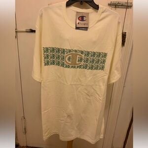 Champions T Shirt USA classic Shorts Sleeve Floral grip Tee size 3XL.